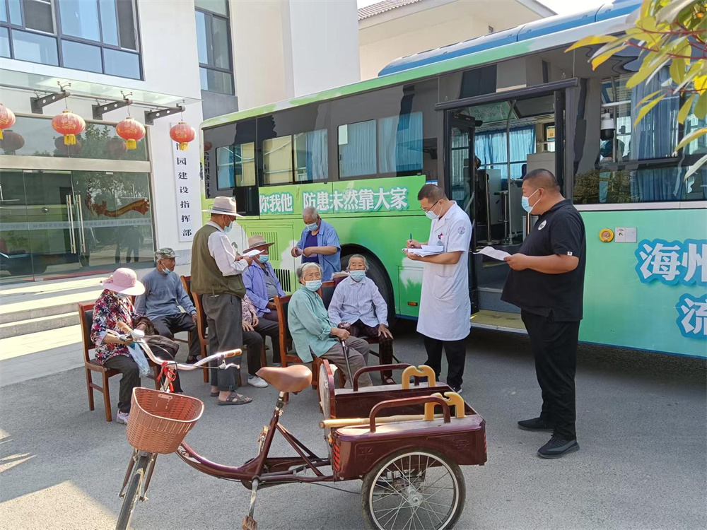 20220523 云農社區把新冠疫苗接種點“搬進”居民點.jpg