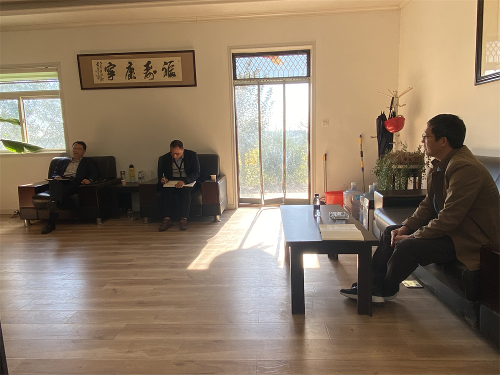 20221010 云臺紀委調研生態陵園建設與服務發展.jpg