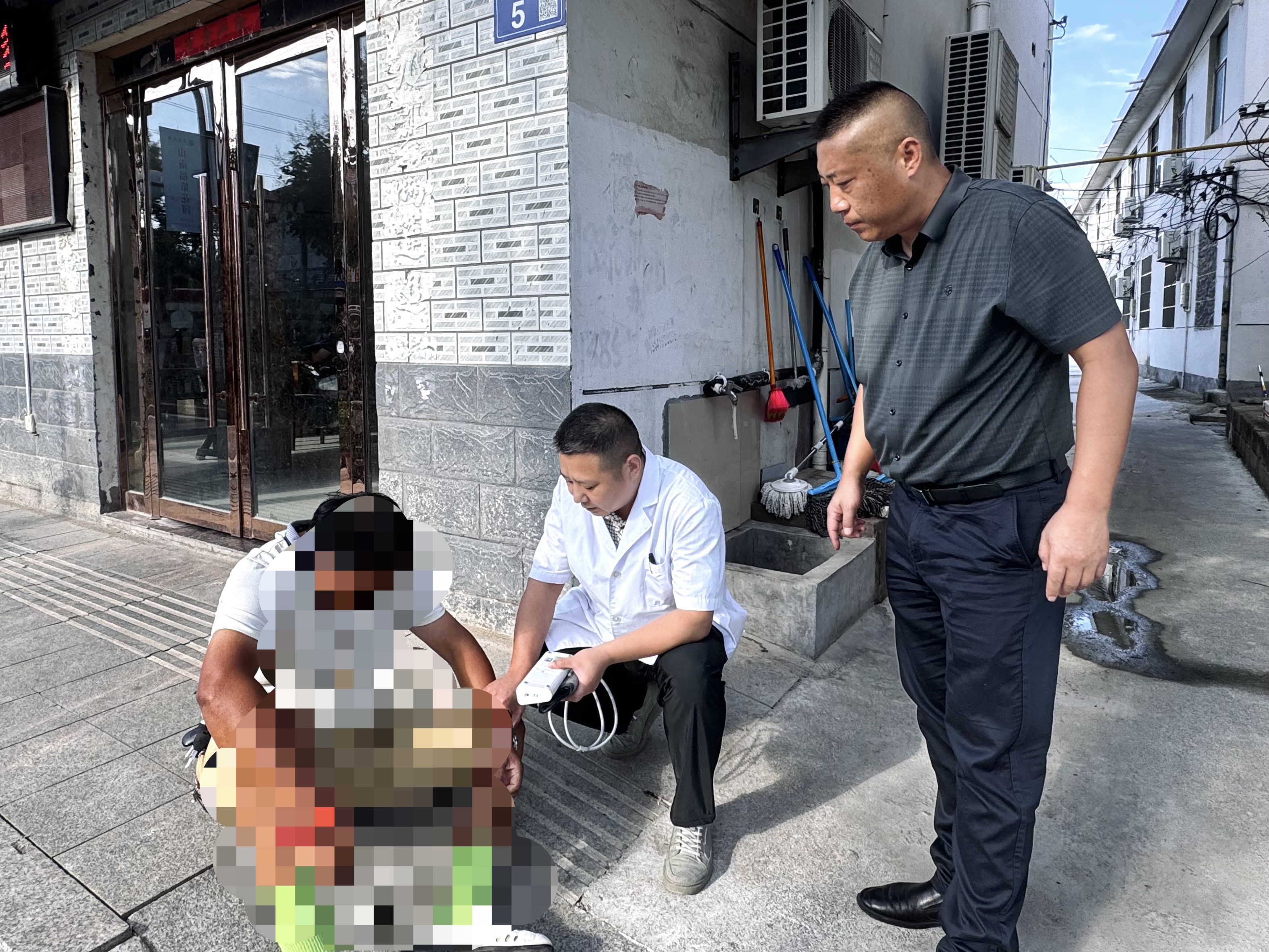 1725583213818625.jpg 20240905 云臺創業居委會:緊急救助顯擔當.jpg